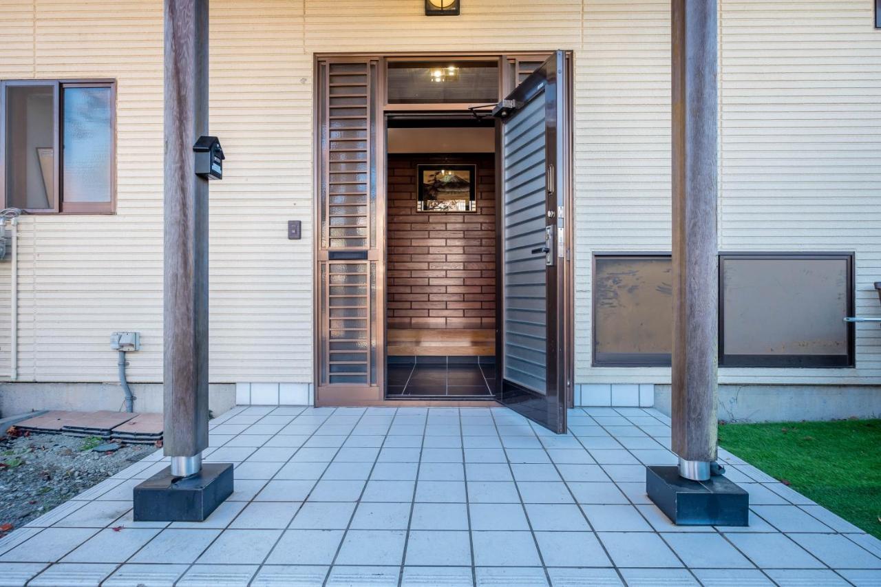 Engawa House Momiji-With Hot Spring Villa Fujikawaguchiko Exterior photo